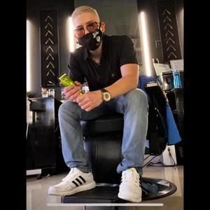 Meet your Posher, Franco